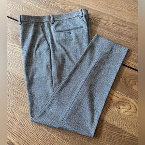 NWOT Express Men’s Gray Dress Pants Extra Slim Size 32X32